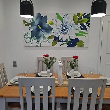 Centre - Savoy District *