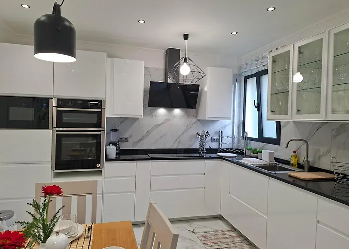 Centre - Savoy District Daire