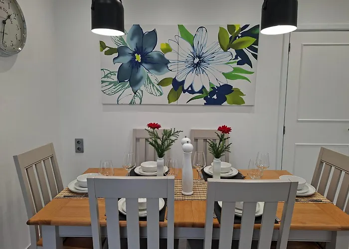 Centre - Savoy District *